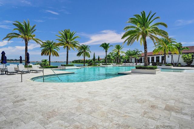 11965 S BAYPOINT Circle, Parkland, FL 33076
