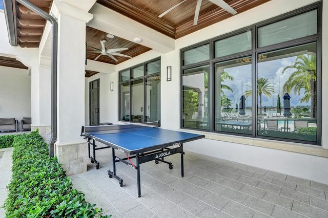 11965 S BAYPOINT Circle, Parkland, FL 33076