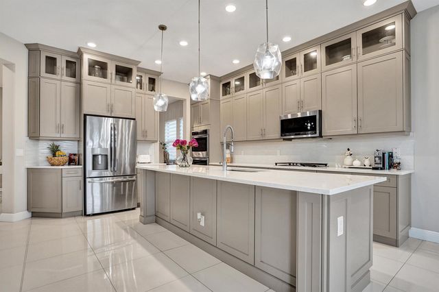 11965 S BAYPOINT Circle, Parkland, FL 33076