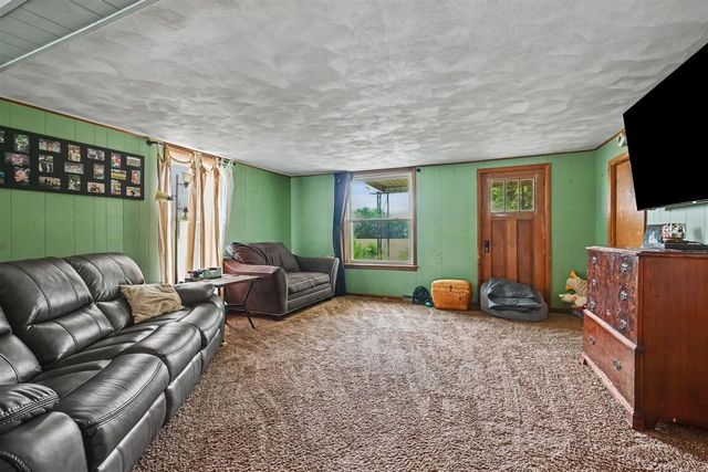 13371 S Van Kal Street, Schoolcraft, MI 49087