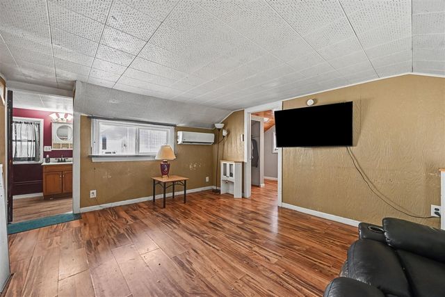 13371 S Van Kal Street, Schoolcraft, MI 49087