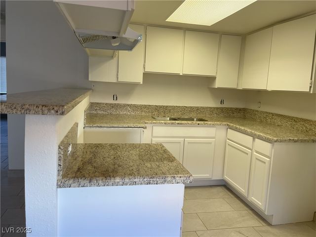 3429 East Cheyenne Avenue, North Las Vegas, NV 89030