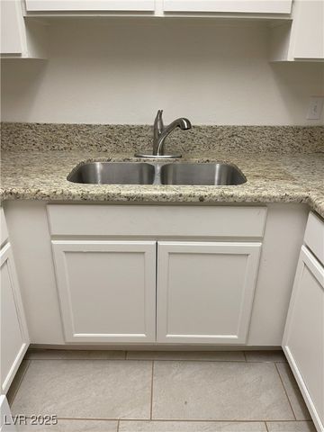 3429 East Cheyenne Avenue, North Las Vegas, NV 89030