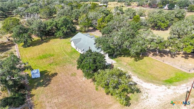 4491 County Road 382, Louise, TX 77455