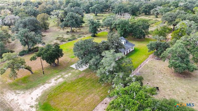 4491 County Road 382, Louise, TX 77455