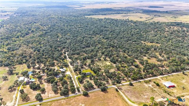 4491 County Road 382, Louise, TX 77455