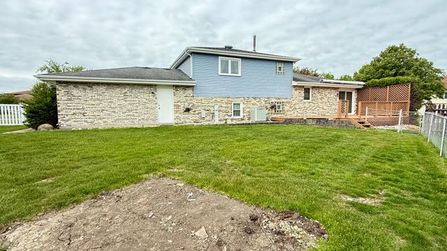 8514 161st Street, Tinley Park, IL 60487