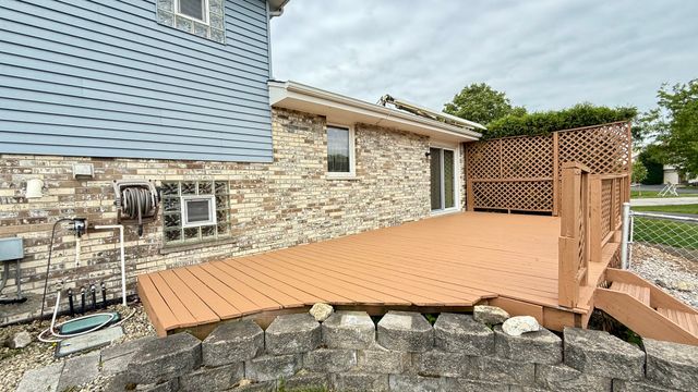 8514 161st Street, Tinley Park, IL 60487