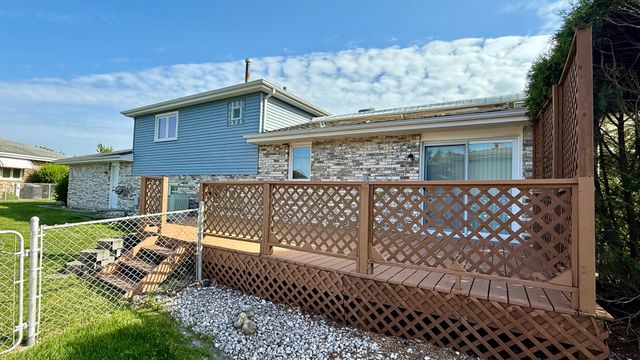 8514 161st Street, Tinley Park, IL 60487