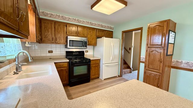 8514 161st Street, Tinley Park, IL 60487