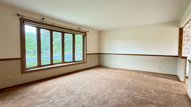 8514 161st Street, Tinley Park, IL 60487