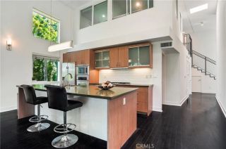 12837 Moorpark Street 405, Studio City, CA 91604