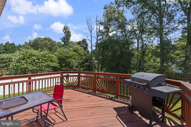 2193 CEDAR TREE LN, Waldorf, MD 20601