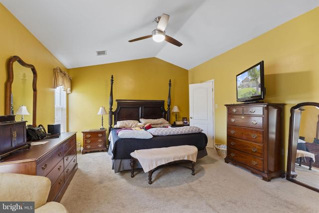 2193 CEDAR TREE LN, Waldorf, MD 20601