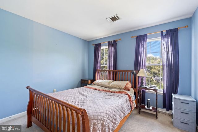 2193 CEDAR TREE LN, Waldorf, MD 20601