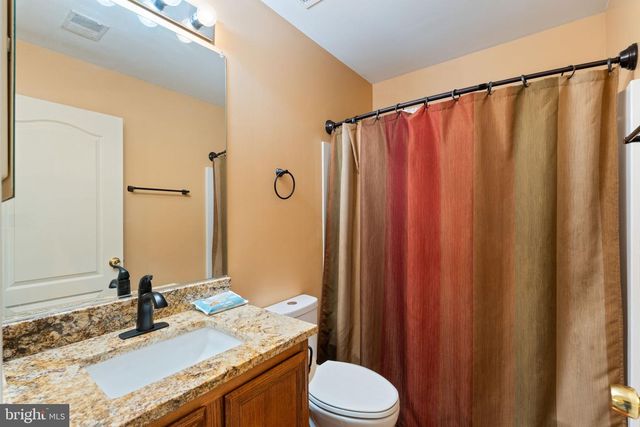 2193 CEDAR TREE LN, Waldorf, MD 20601