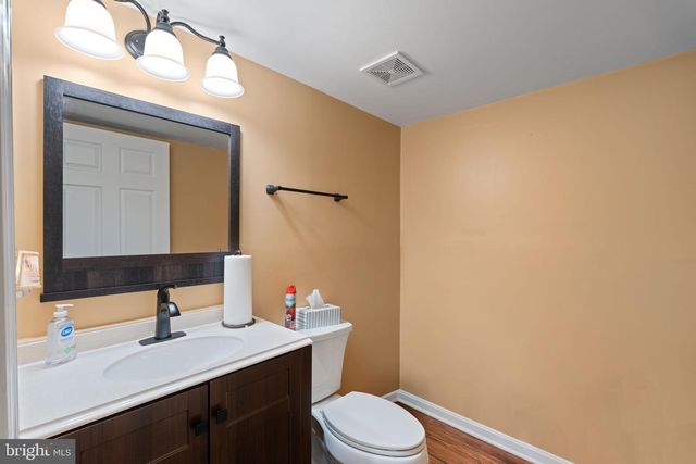 2193 CEDAR TREE LN, Waldorf, MD 20601