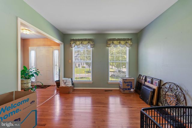 2193 CEDAR TREE LN, Waldorf, MD 20601