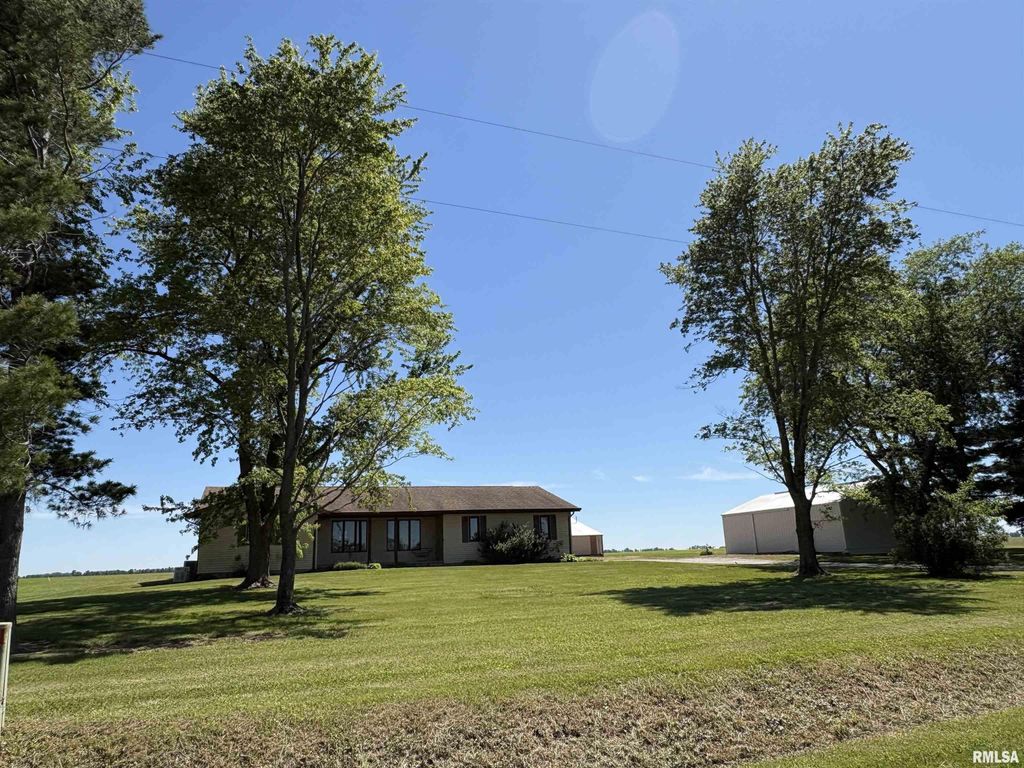 8854 Werner Road, New Berlin, IL 62670