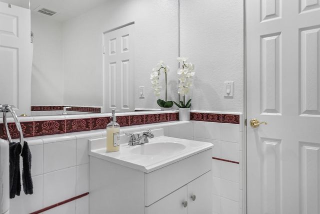 502 E Molino Road, Palm Springs, CA 92262