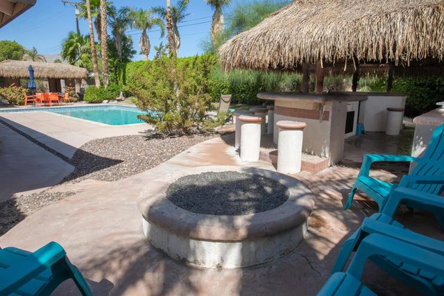 502 E Molino Road, Palm Springs, CA 92262