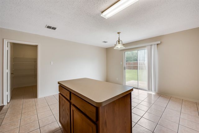 1629 Thornhill Lane, Little Elm, TX 75068