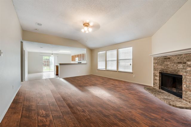 1629 Thornhill Lane, Little Elm, TX 75068