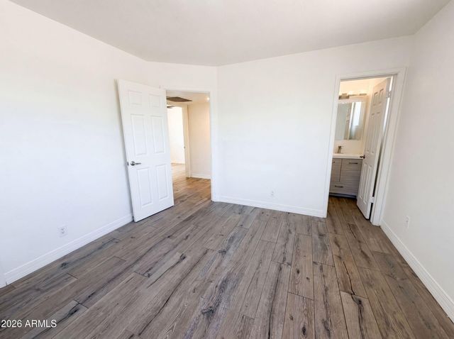 4505 W CLARENDON Avenue, Phoenix, AZ 85031