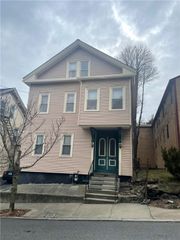 52 CALAIS Street, Providence, RI 02908