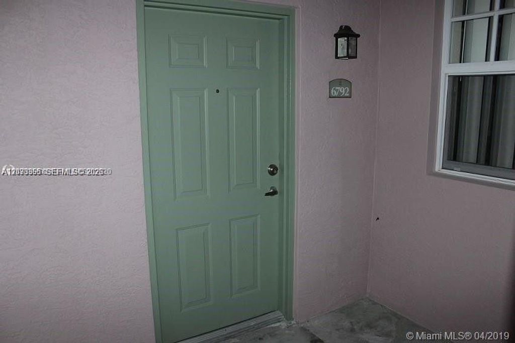6792 W Sample Road 6792, Coral Springs, FL 33067