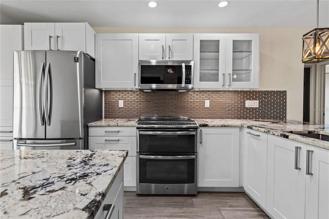 3405 CLARK ROAD 205, Sarasota, FL 34231