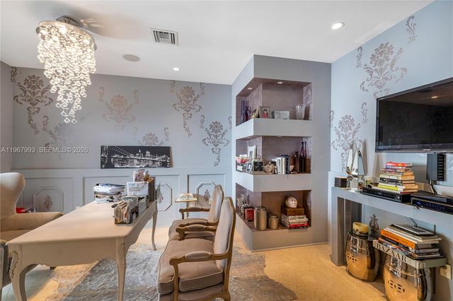 460 Costanera Rd, Coral Gables, FL 33143