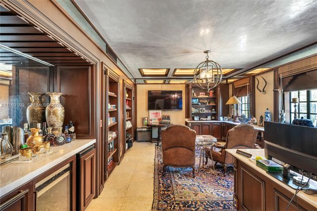 460 Costanera Rd, Coral Gables, FL 33143