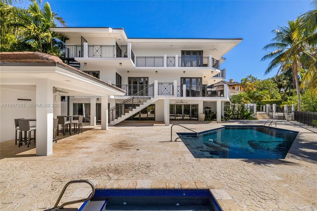 460 Costanera Rd, Coral Gables, FL 33143