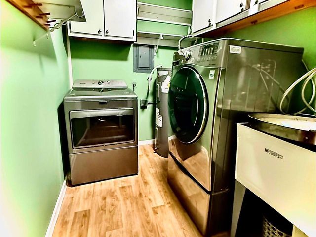 1524 Orchard STREET, Racine, WI 53405