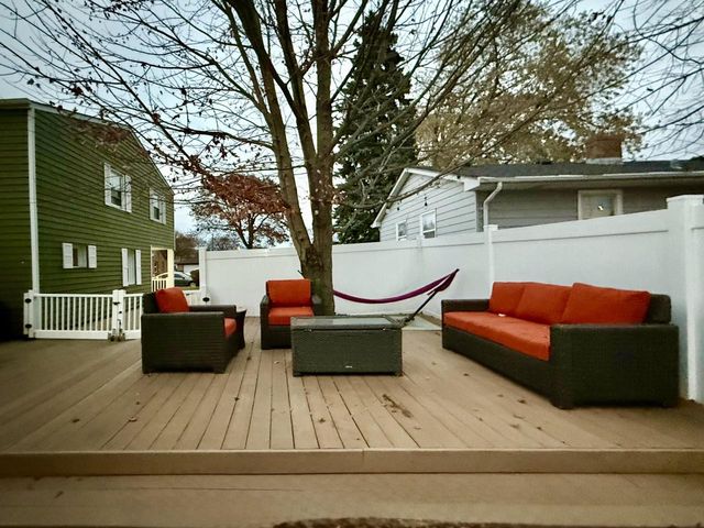 1524 Orchard STREET, Racine, WI 53405