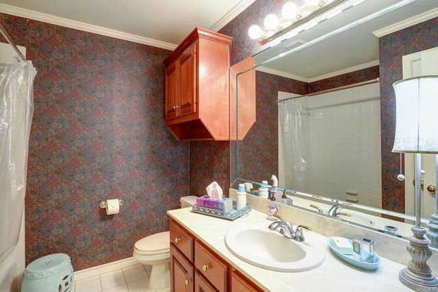 6632 Lakeridge Drive, Texarkana, TX 75503