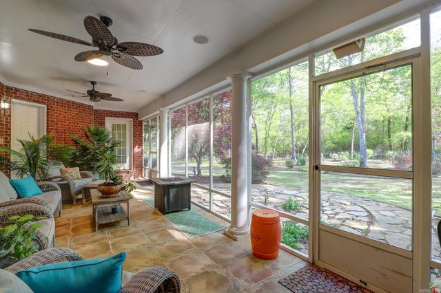 6632 Lakeridge Drive, Texarkana, TX 75503