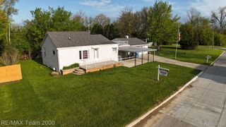 5526 SYLVIA Street, Dearborn Heights, MI 48125