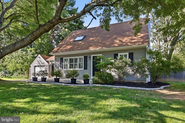 213 SEAL LN, West Chester, PA 19380