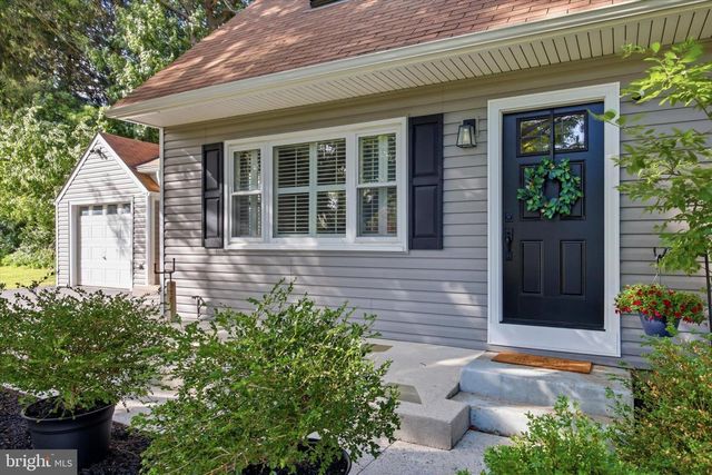 213 SEAL LN, West Chester, PA 19380