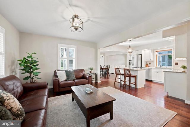 213 SEAL LN, West Chester, PA 19380