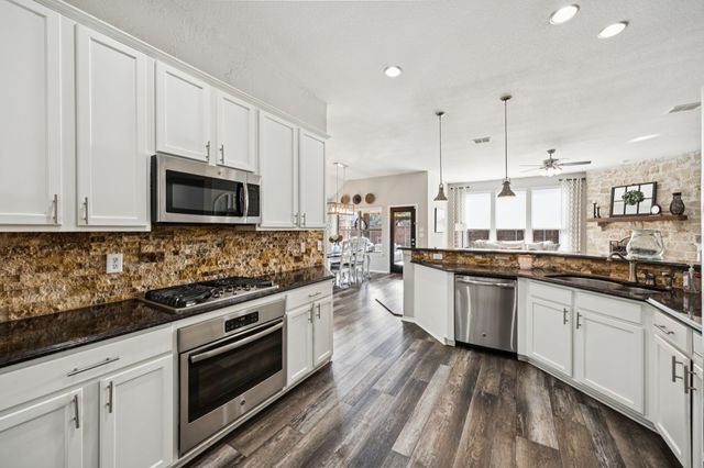 6401 Taprock Drive, Mckinney, TX 75070