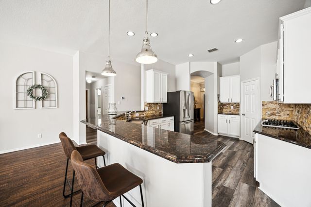 6401 Taprock Drive, Mckinney, TX 75070