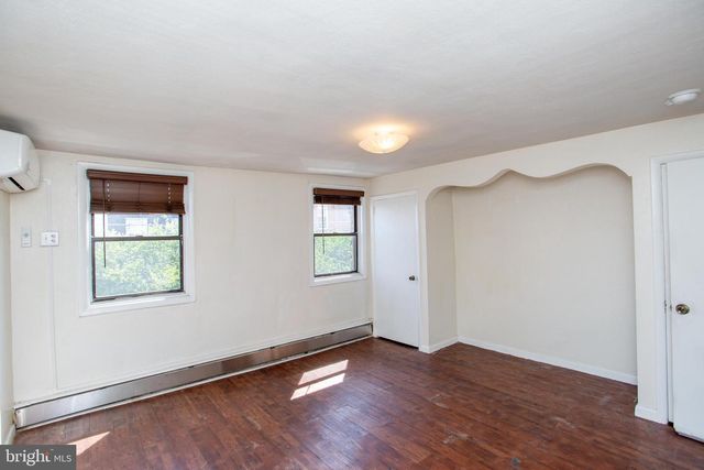 917 ELLSWORTH ST, Philadelphia, PA 19147
