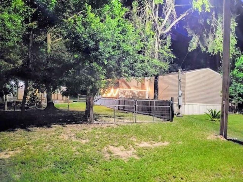 275 Dogwood Drive, Trinity, TX 75862