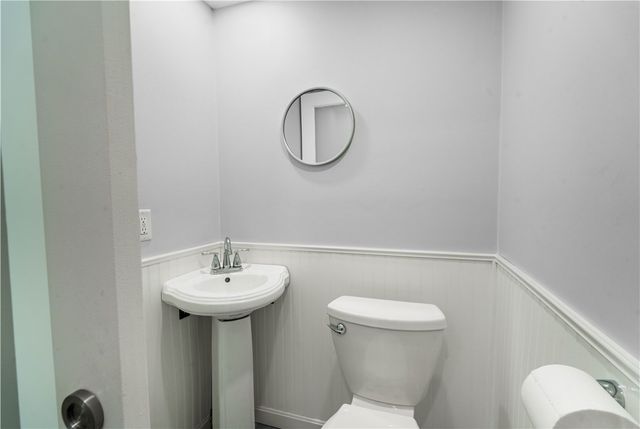 201 5th Street, Providence, RI 02906