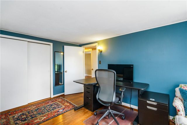 201 5th Street, Providence, RI 02906