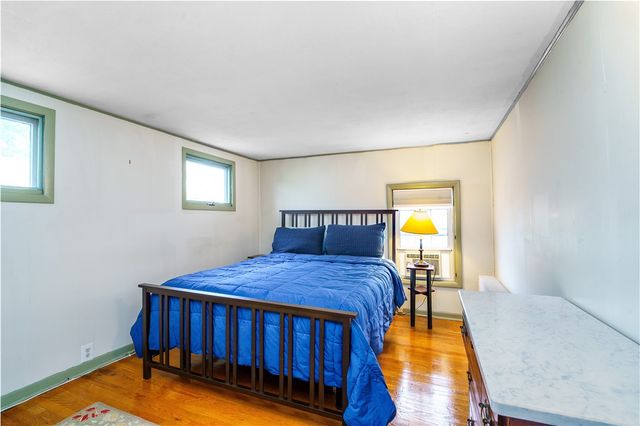 201 5th Street, Providence, RI 02906