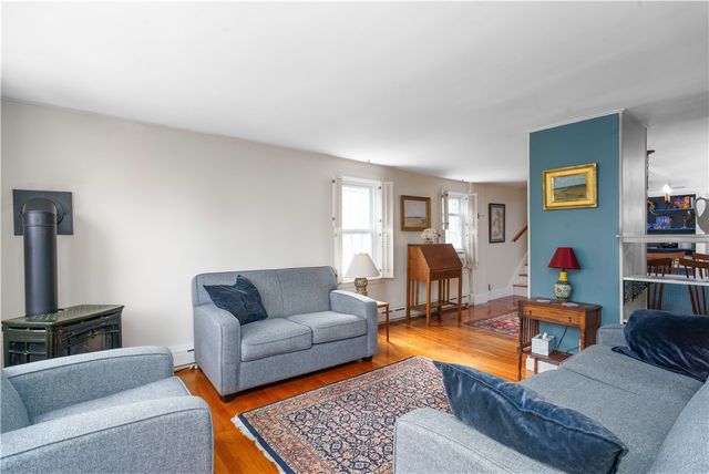 201 5th Street, Providence, RI 02906